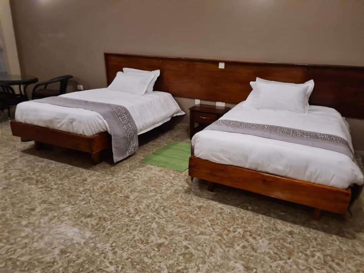 Bunyonyi Overland Resort Kabale Extérieur photo