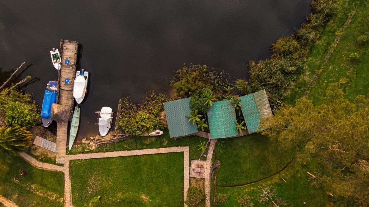 Bunyonyi Overland Resort Kabale Extérieur photo